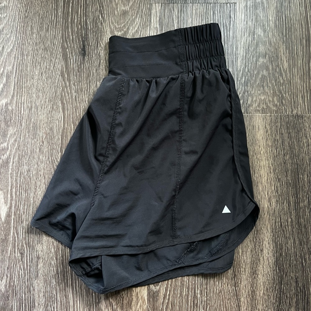 Balance Athletica Breeze Short